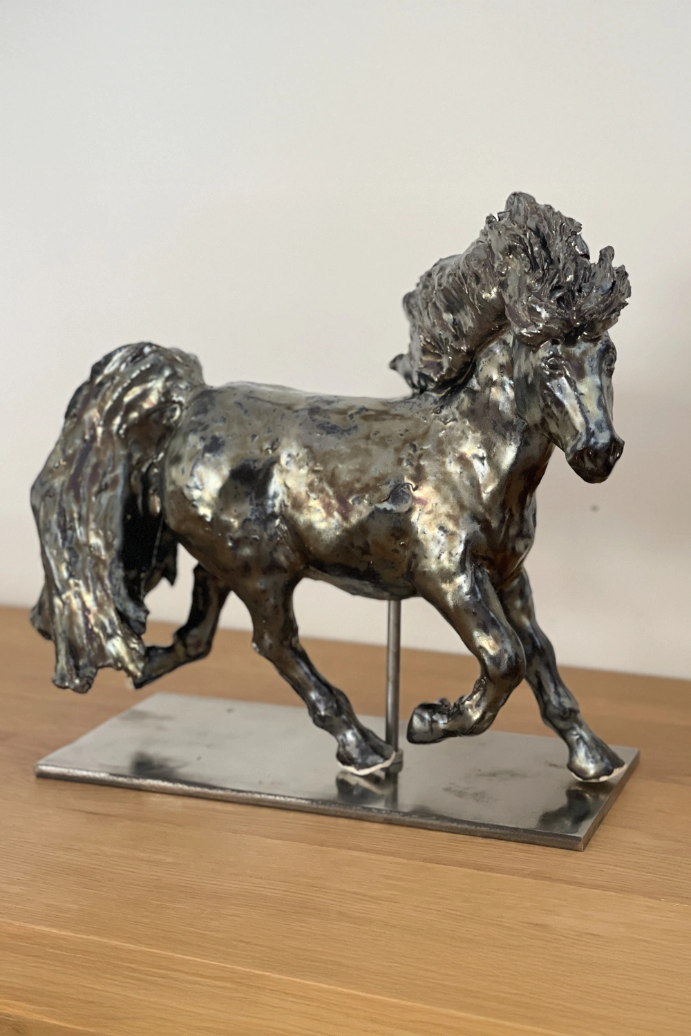 Shelty - sculpture céramique de cheval par Sophie Briot